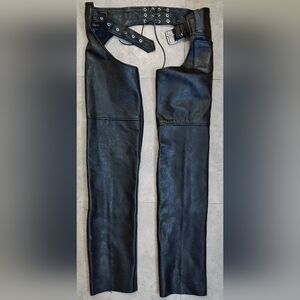 UNIK INTL'N Premium Steed Ultra Coin Pocket Motorcycle Chaps Unisex